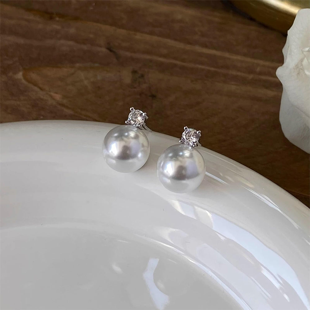 Dollcini Elegance Pearl Earrings – Classic and Diamond-Accented Pearl Earring