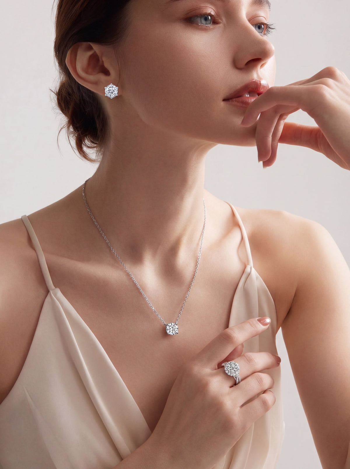 earring, silver, with moissanite stone, 925 silver detail, and shiny detail