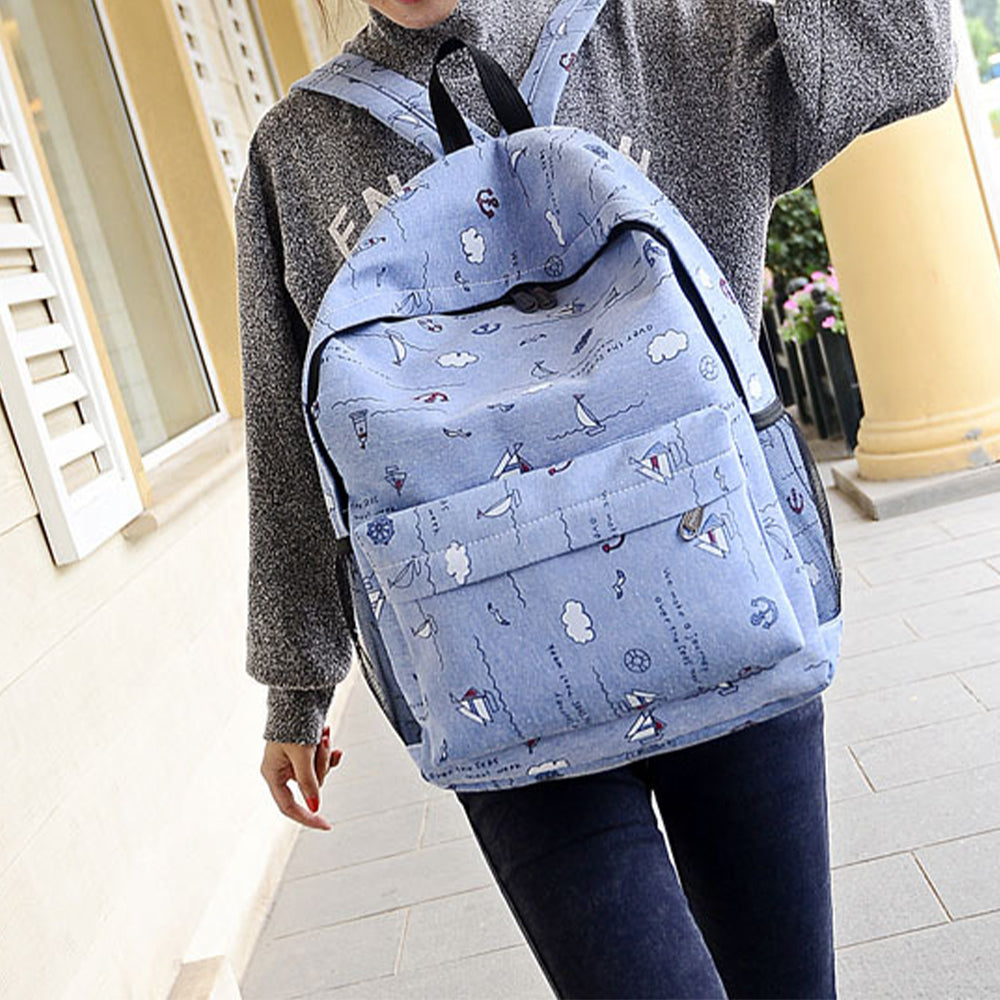 iskolatáska backpack, blue, large, made of nylon, with zipper detail, rear view