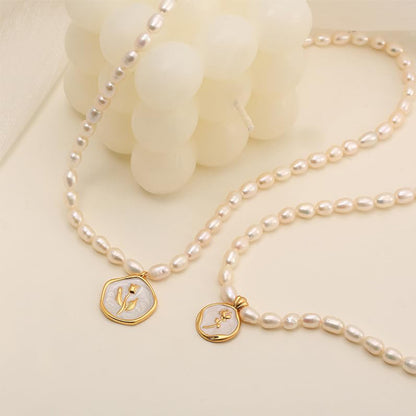 Dollcini Pearl ékszerkészlet 4/8/10 mm - Rózsa/tulipán medál nyaklánc és gyöngy fülbevaló