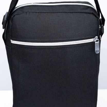 Dollcini férfi válltáska – többzsebes, kompakt, crossbody, utazáshoz és munkába